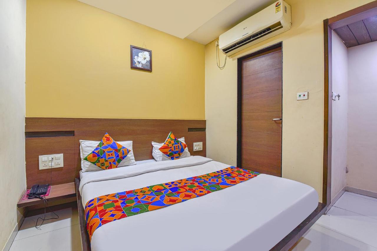 Fabhotel Rb Residency Surat Zewnętrze zdjęcie